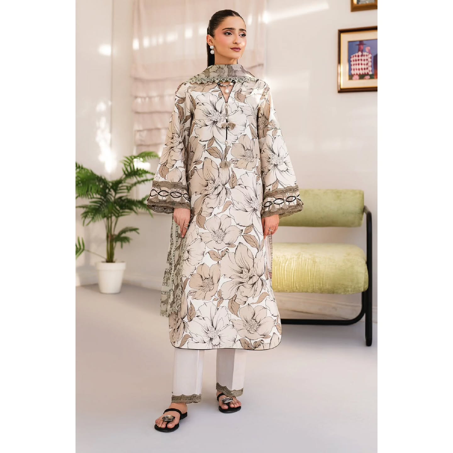 Alizeh Luxury Lawn Prints 3PC Un-Stitched Suit - AF-PL-6055
