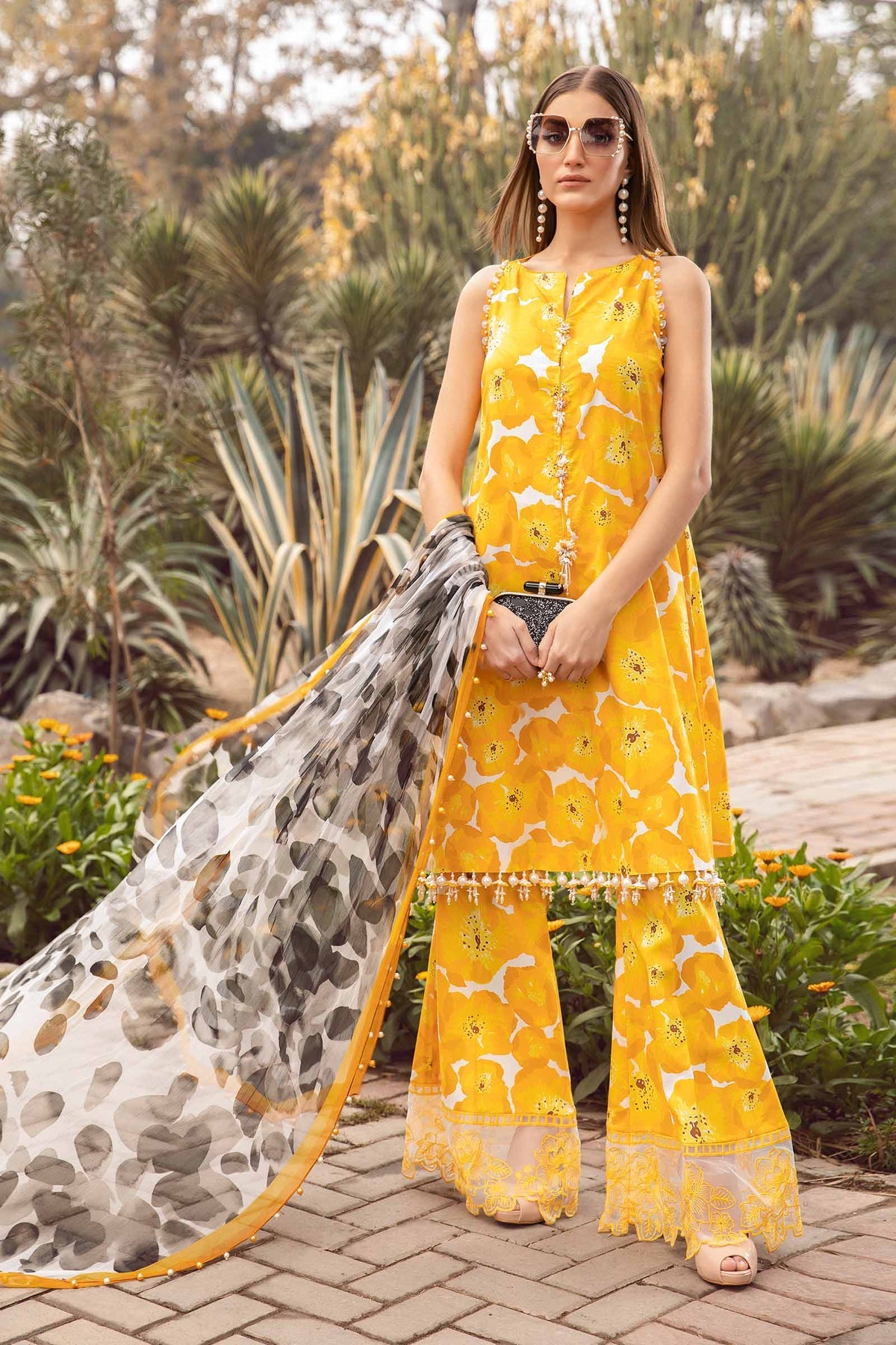 Maria.B Luxury Embroidered Lawn 3 Piece - Unstitched M.Prints | MPT-2112-B
