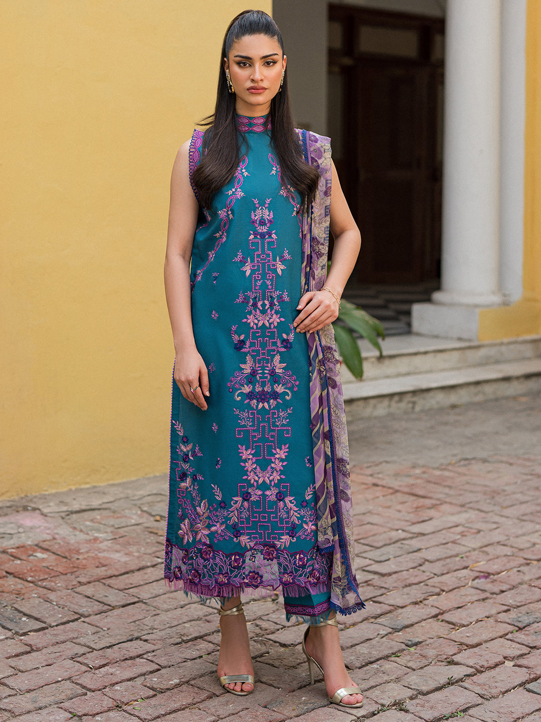 Mushq-Roheenaz Wisteria Summer Lawn - SHIRIN
