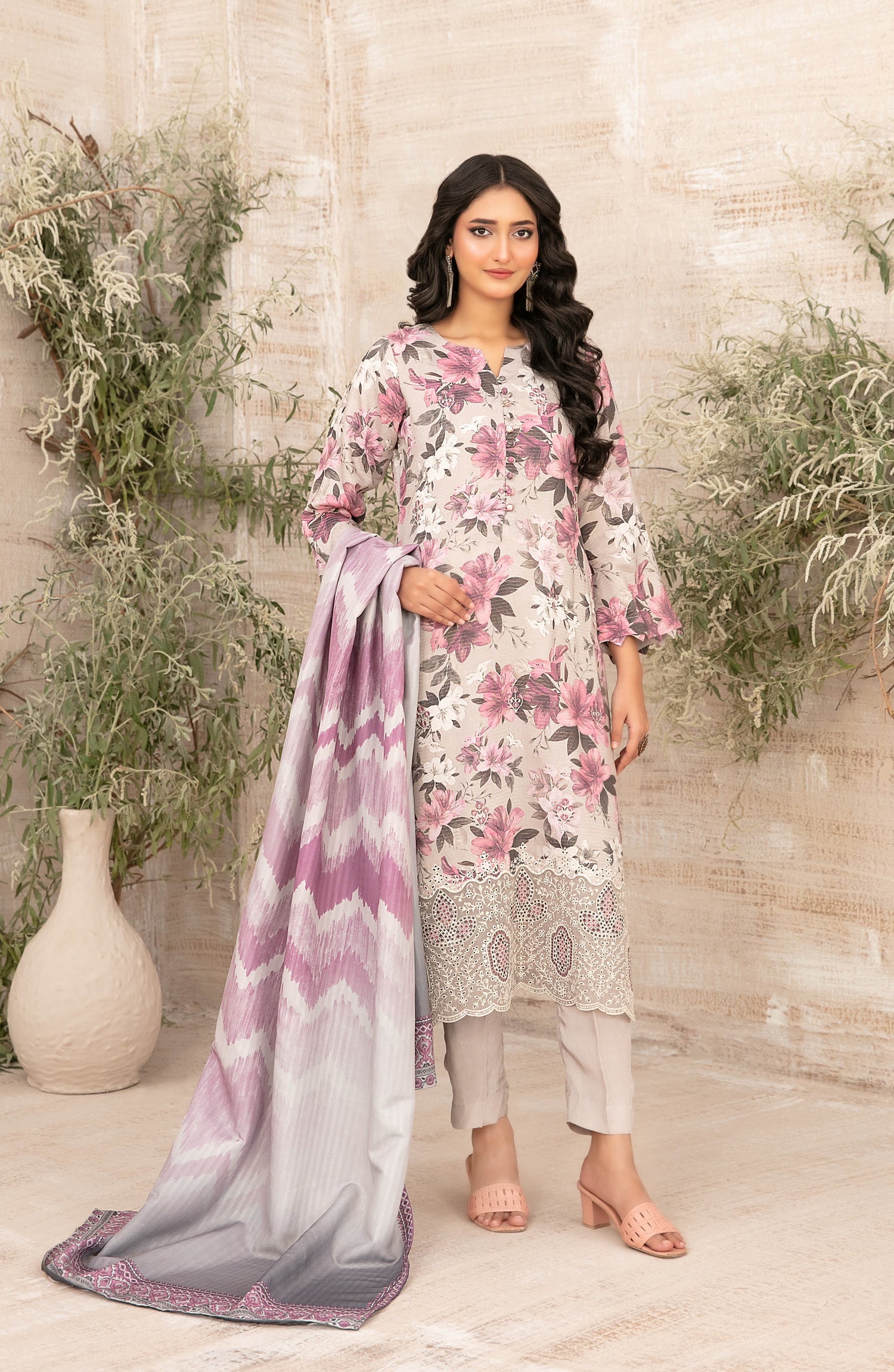 Tawakkal Fabrics Embroidered Zari Viscose Unstitched 3 Piece Suit - D-4879 - TF25SHAM - Light Purple - Winter Collection