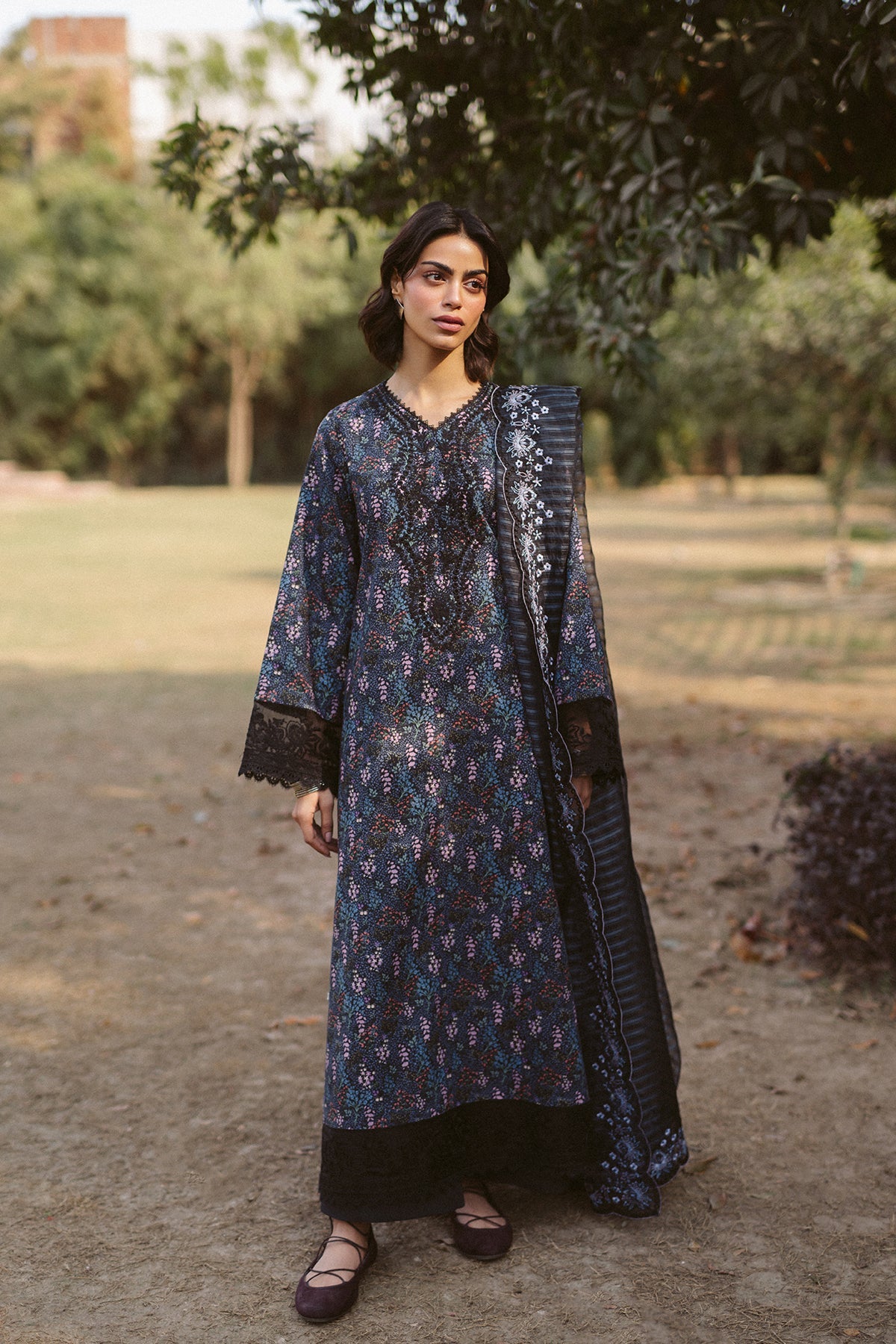Ayzel by Afrozeh Embroidered Lawn Suits Unstitched 3 Piece D-09 Aziel - Core Collection