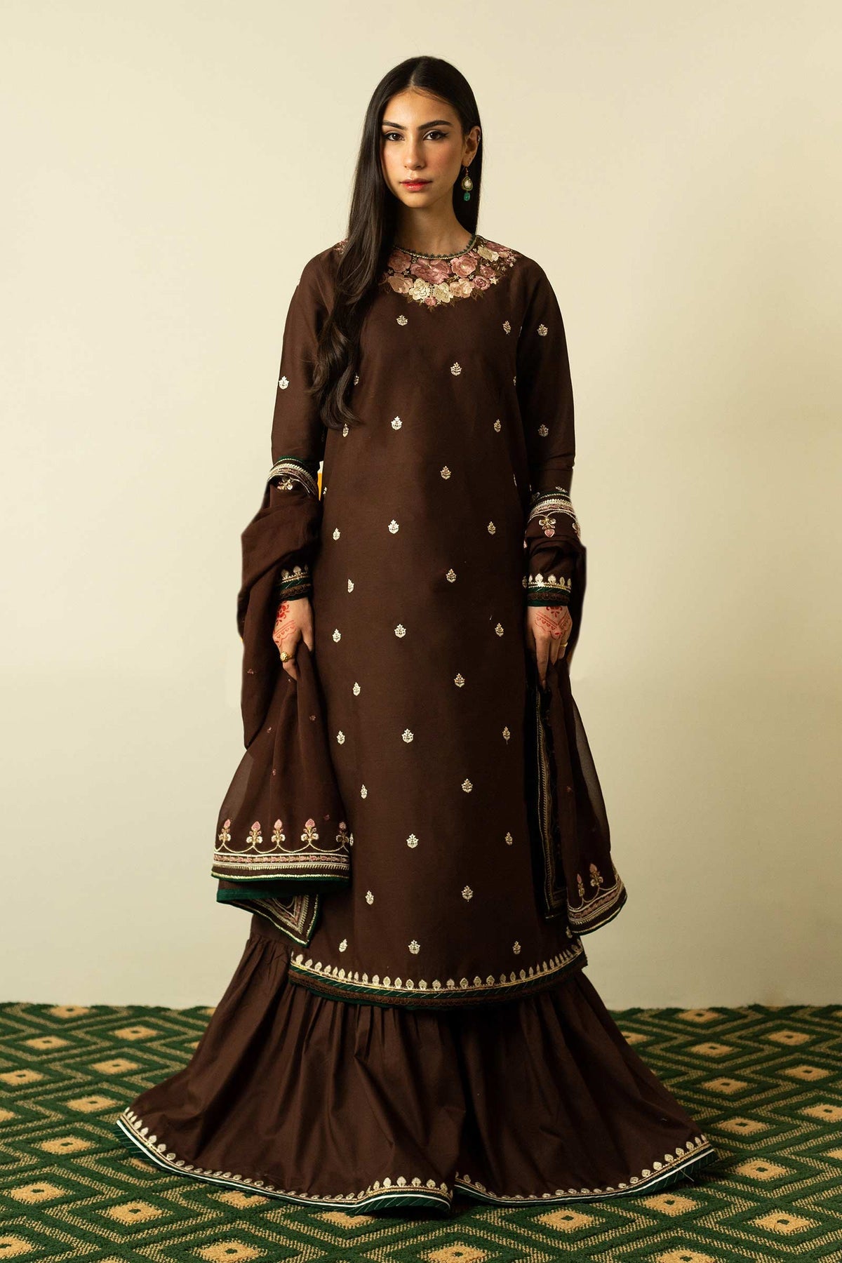 Zara Shahjahan Luxury Lawn Eid - ZEL23-D4
