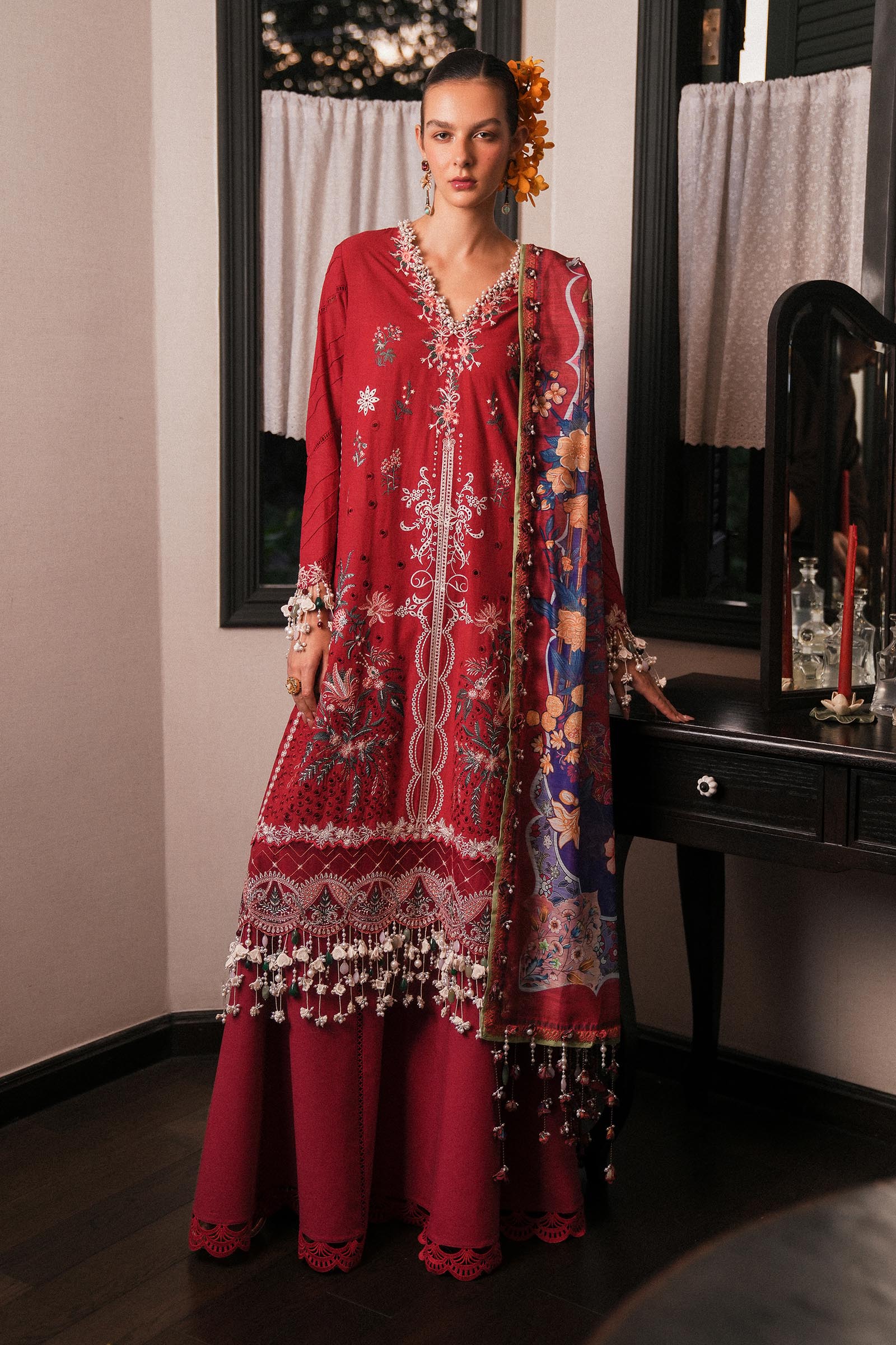 Sana Safinaz Luxury Embroidered Lawn Suits Unstitched 3 Piece SS25MH D-9A - Summer Collection