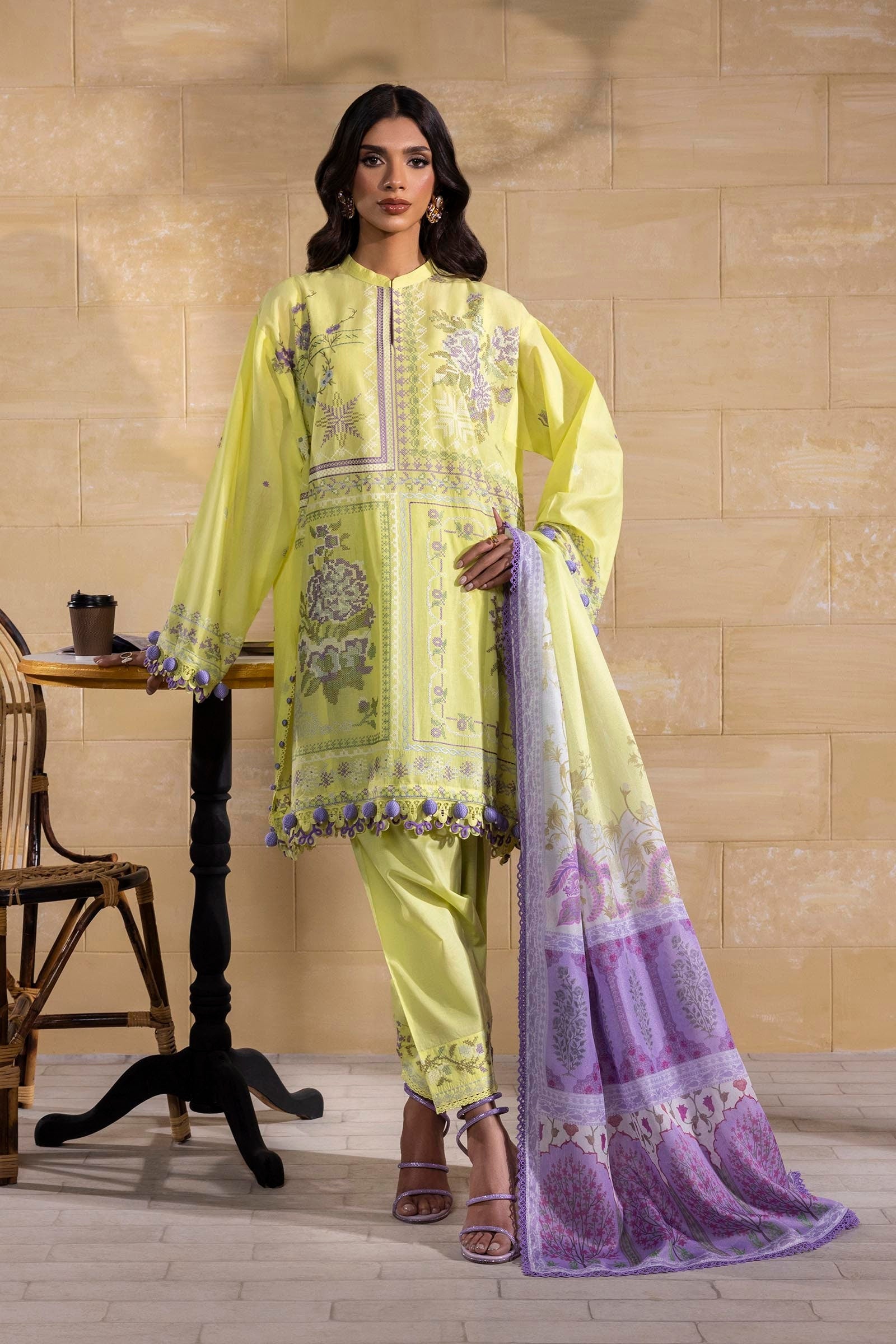 Sana Safinaz Luxury Muzlin Embroidered Lawn – M-25-CVX-18B