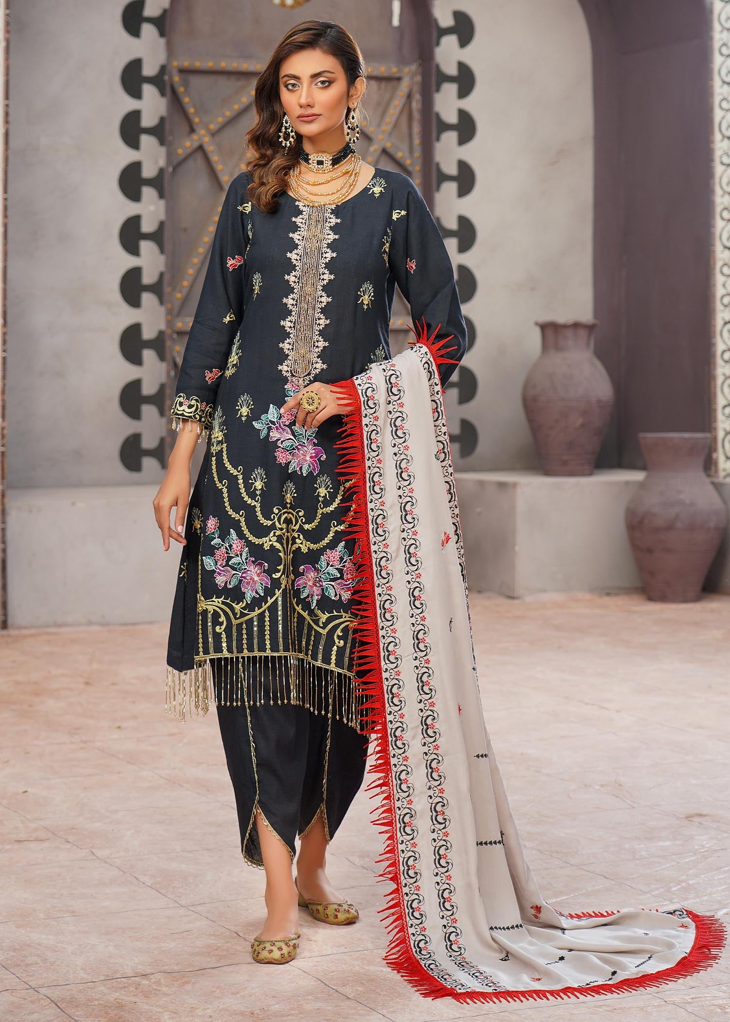 Lamhay Luxury Swati Shawl Collection - D7
