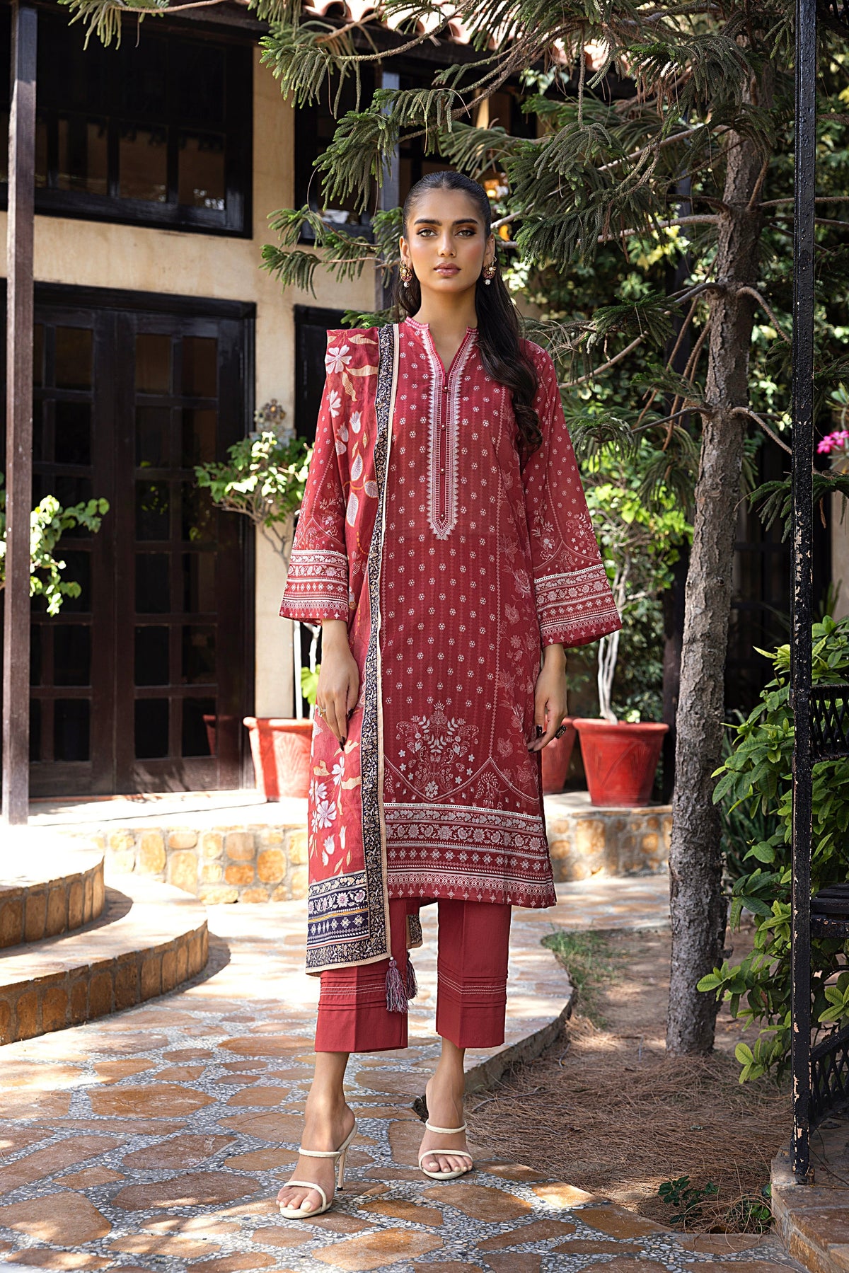 LSM-Lakhany Luxury Zari Print Collection - LG-MM-0115