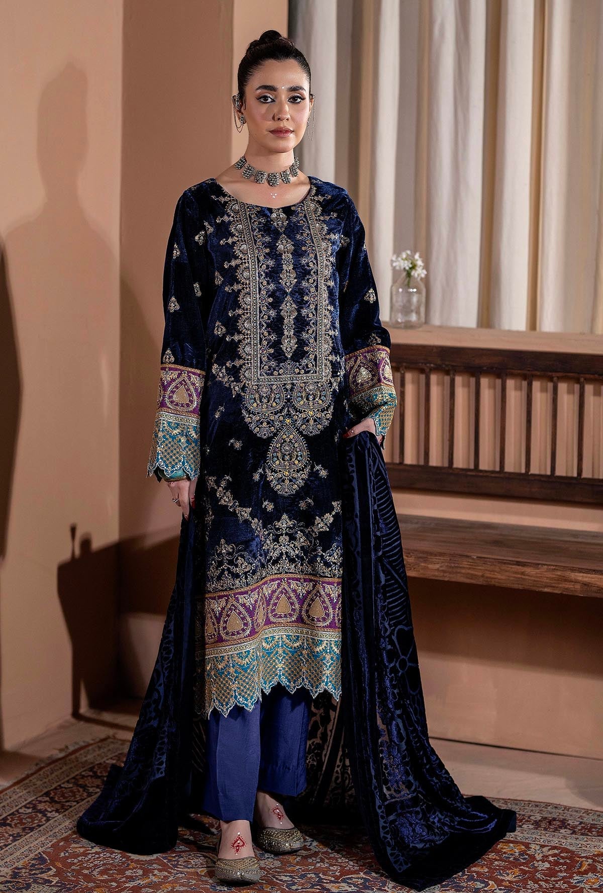 Adan Libas Luxury Velvet Palachi Embroidered - D-07