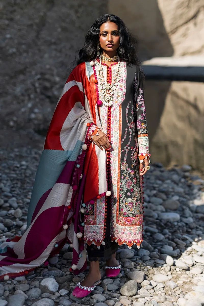 Sana Safinaz Luxury Lawn Embroidered Collection - SSL-14B