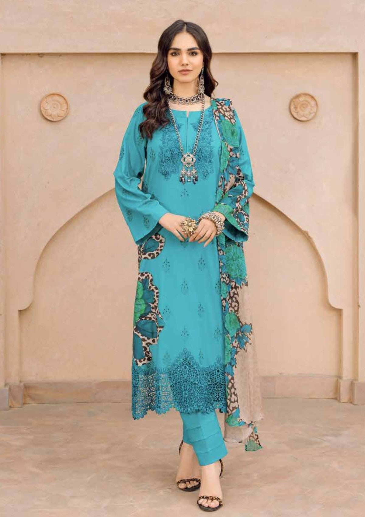Charizma - Andaaz Luxury Lawn Embroidered Collection'25 - CAD25 - 04