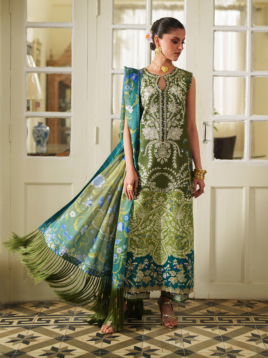 Heritage Dore by Bin Ilyas Unstitched Embroidered Lawn 3 Piece Suit BI26UHD 17-7A - Summer Collection