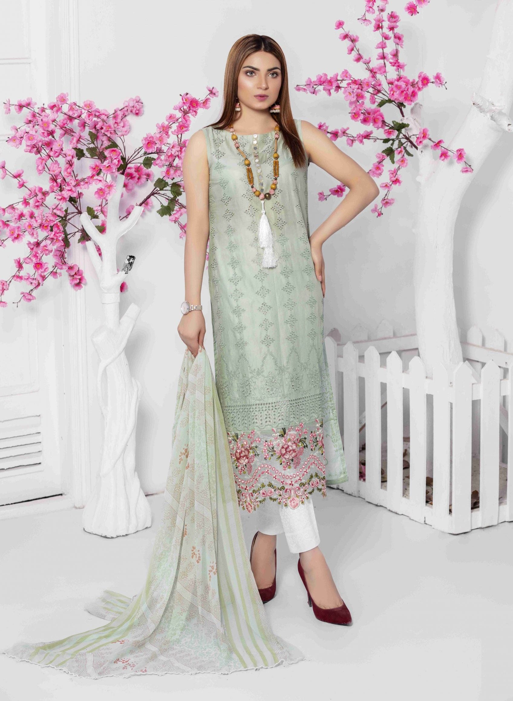 FLORAL FANTASIE LUXURY LAWN SS'21 (SCHIFFLI / CHIKANKARI) - 02
