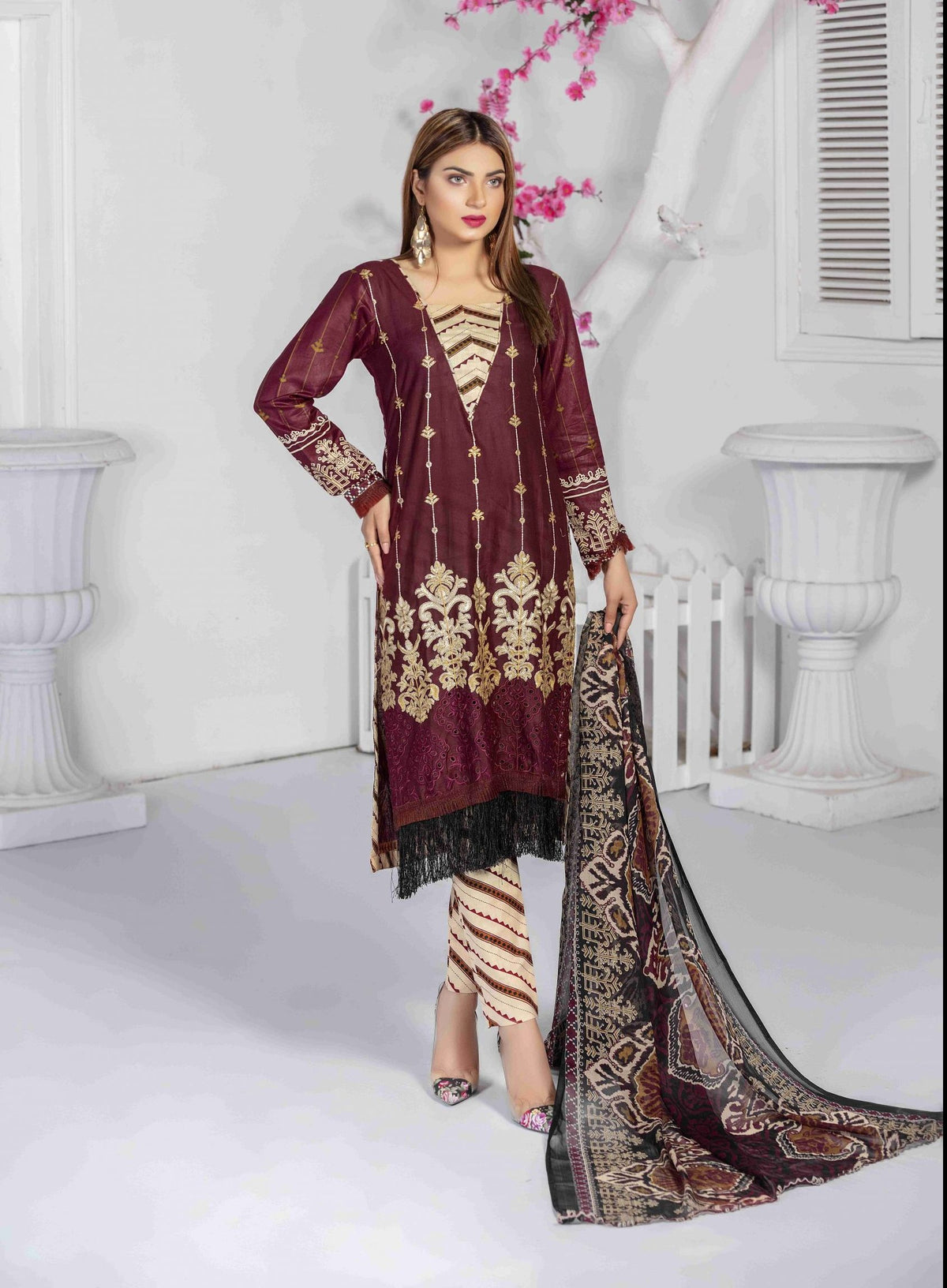 FLORAL FANTASIE LUXURY LAWN SS'21 (SCHIFFLI / CHIKANKARI) - 04