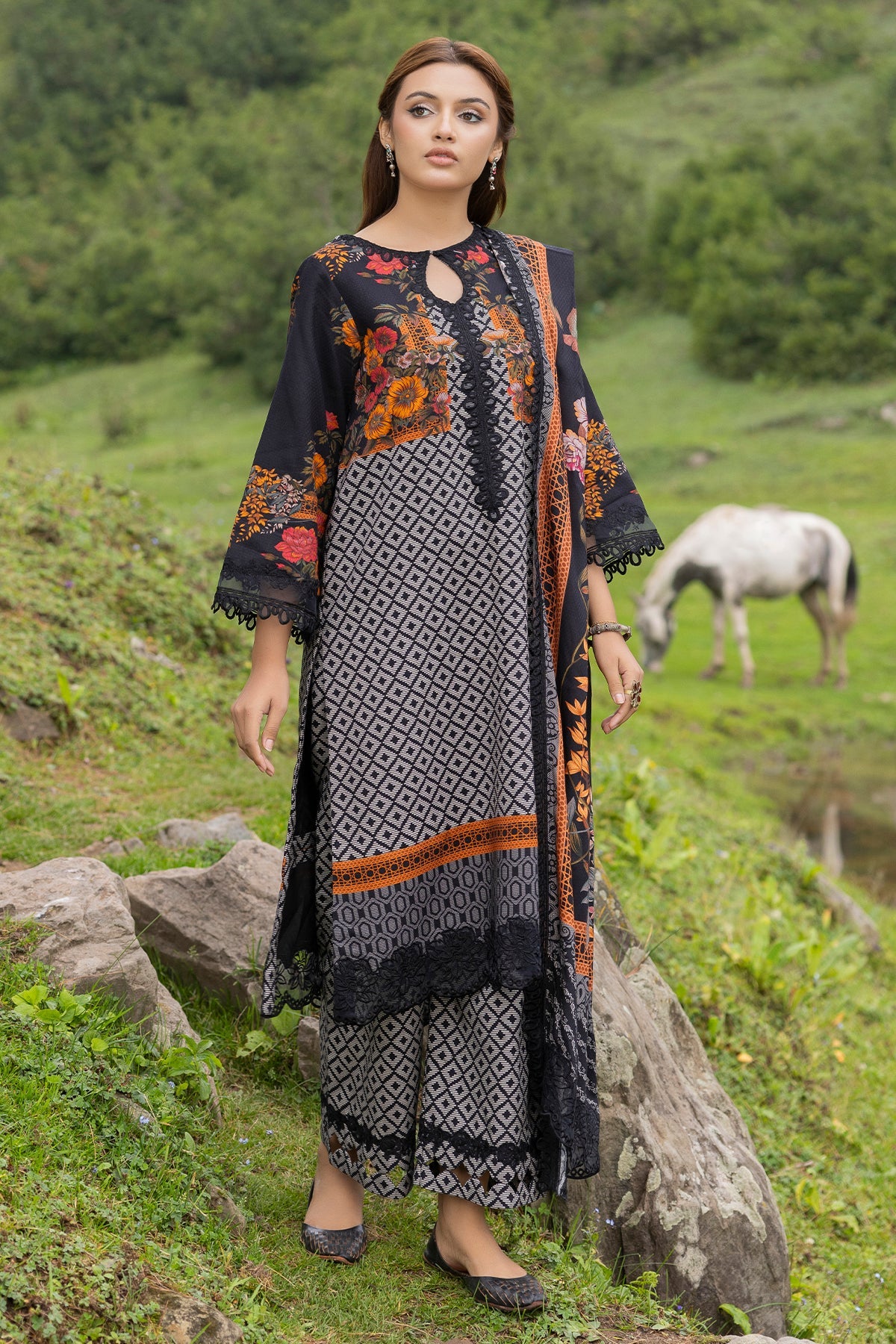 Charizma Combination Embroidered Linen Suits With Shawl - CCW4-01