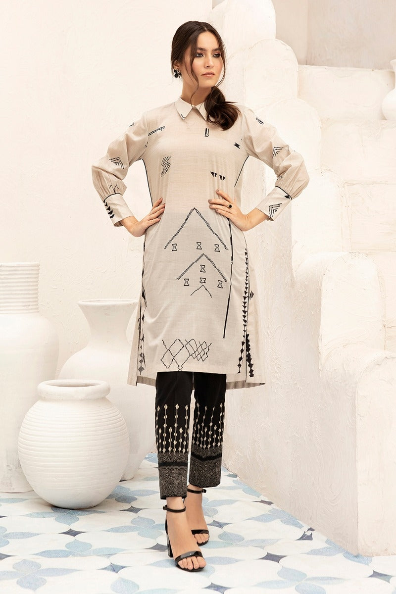 42001640-Digital Printed Super Fine Lawn & Cambric-2PC