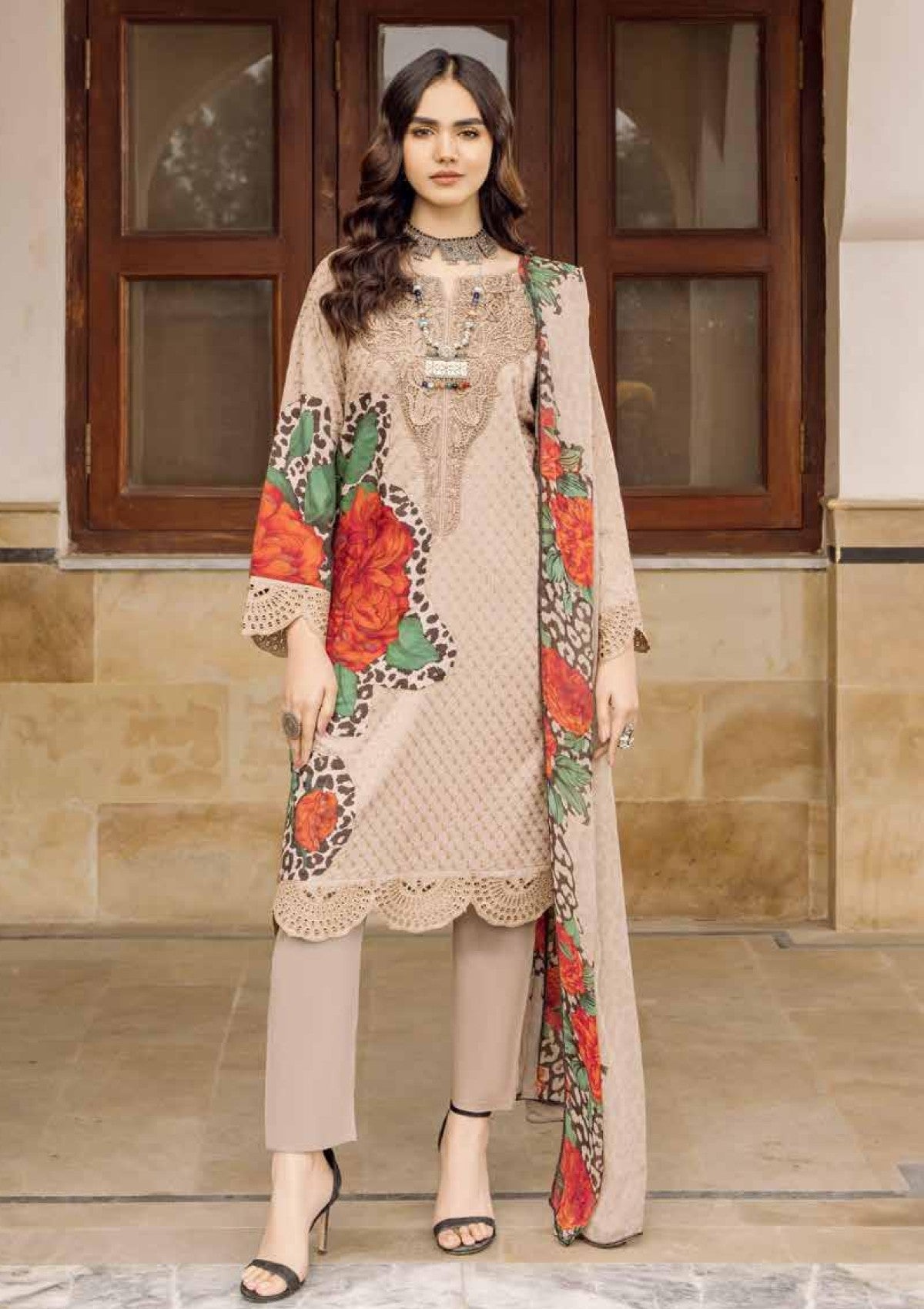 Charizma - Andaaz Luxury Lawn Embroidered Collection'25 - CAD25 - 02