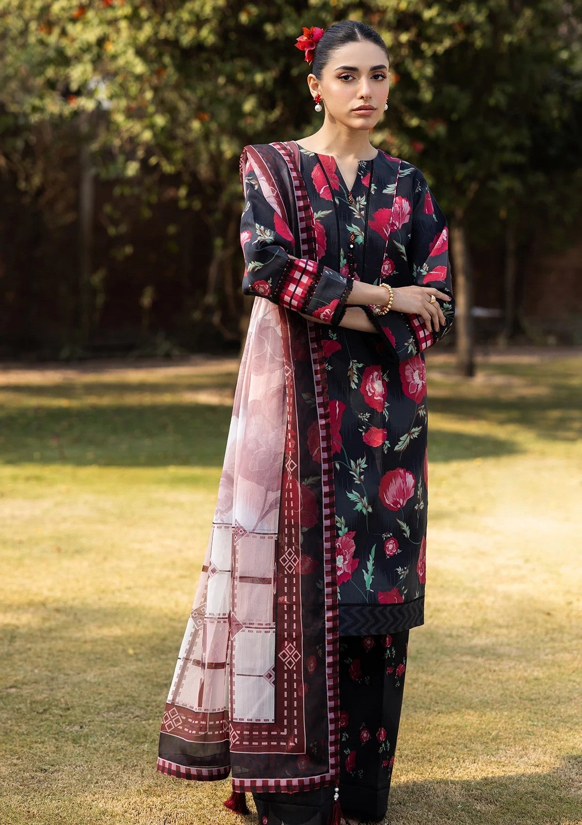 Alizeh Luxury Lawn Prints 3PC Un-Stitched Suit - AF-PL-6032 - Somber