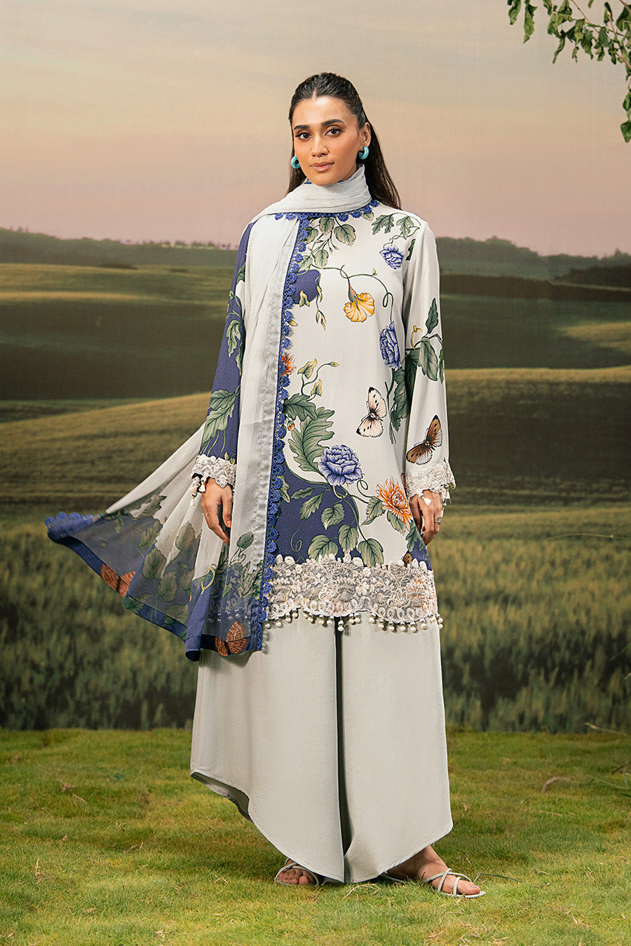 M Basic by Maria B Embroidered Arabic Lawn Suits Unstitched 3 Piece MB25PF MB-07 B - Summer Collection
