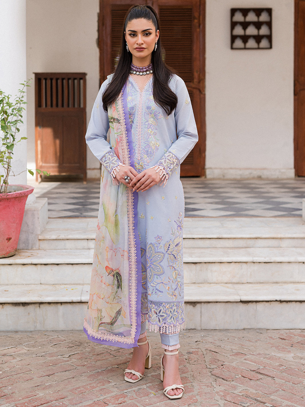 Mushq-Roheenaz Wisteria Summer Lawn - FARAH