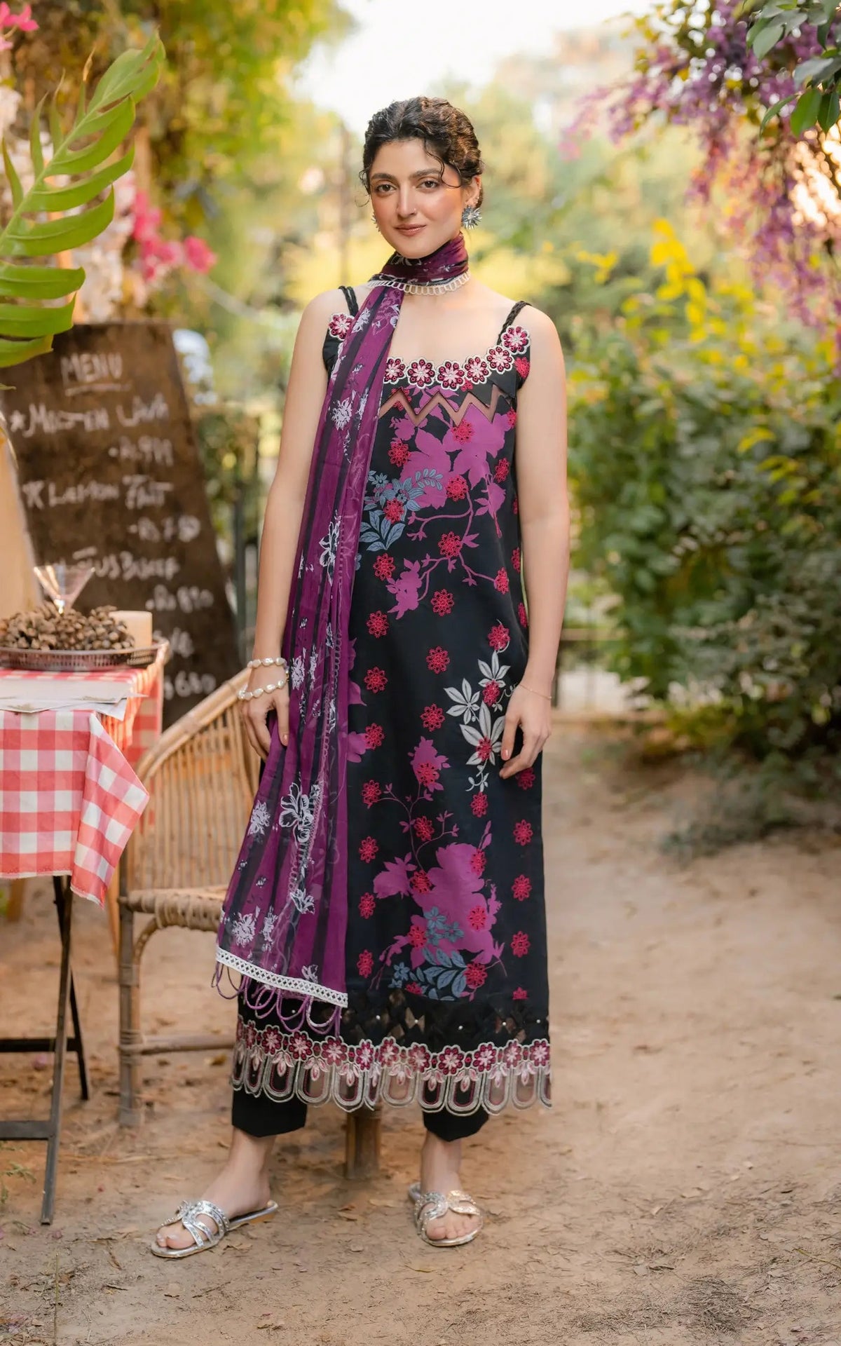 Gulkari by Asifa and Nabeel Chikankari Lawn Suit Unstitched 3 Piece AN25G GKL-01 Pale Rose - Summer Collection
