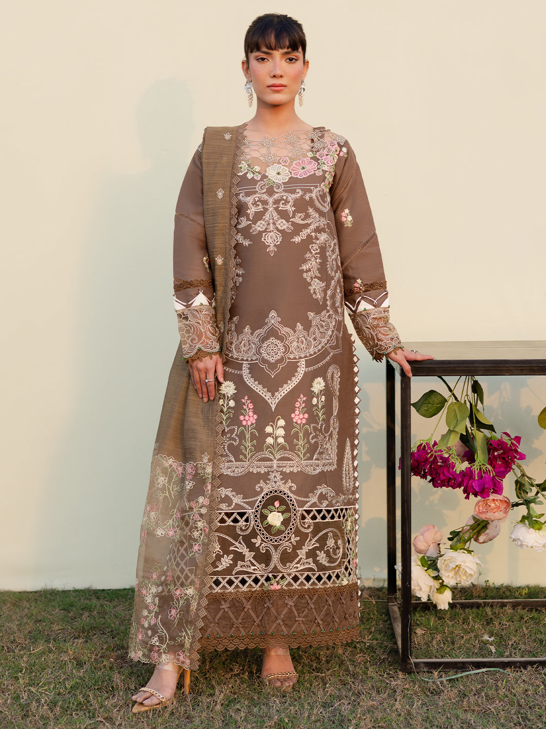 Shangrila by Parishay Embroidered Lawn Suit Unstitched 3 Piece SHG25IB SG-08- Summer Collection