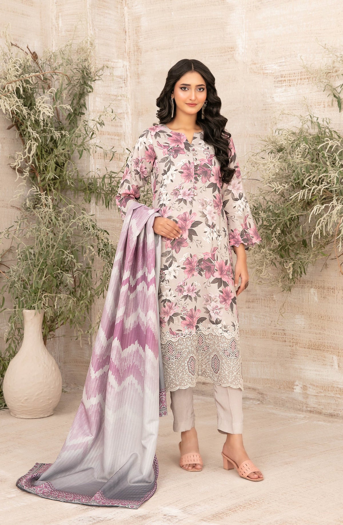 Tawakkal Fabrics Embroidered Zari Viscose Unstitched 3 Piece Suit - D-4879 - TF25SHAM - Light Purple - Winter Collection