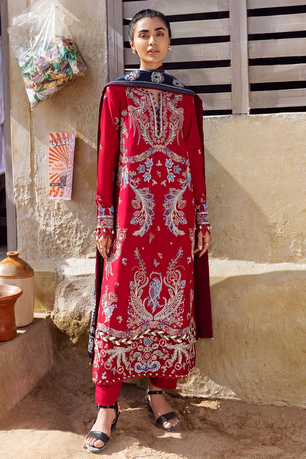 Zaha Luxury Lawn Embroidered Collection - GIZEM-ZL-23-5A