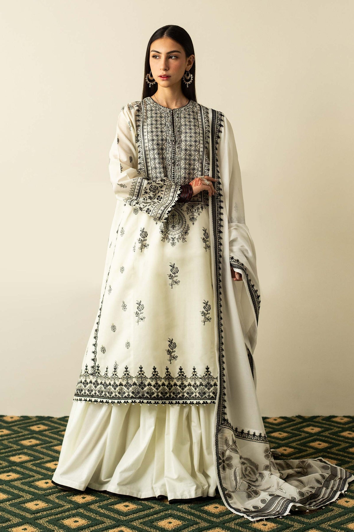 Zara Shahjahan Luxury Lawn Eid - ZEL23-D5