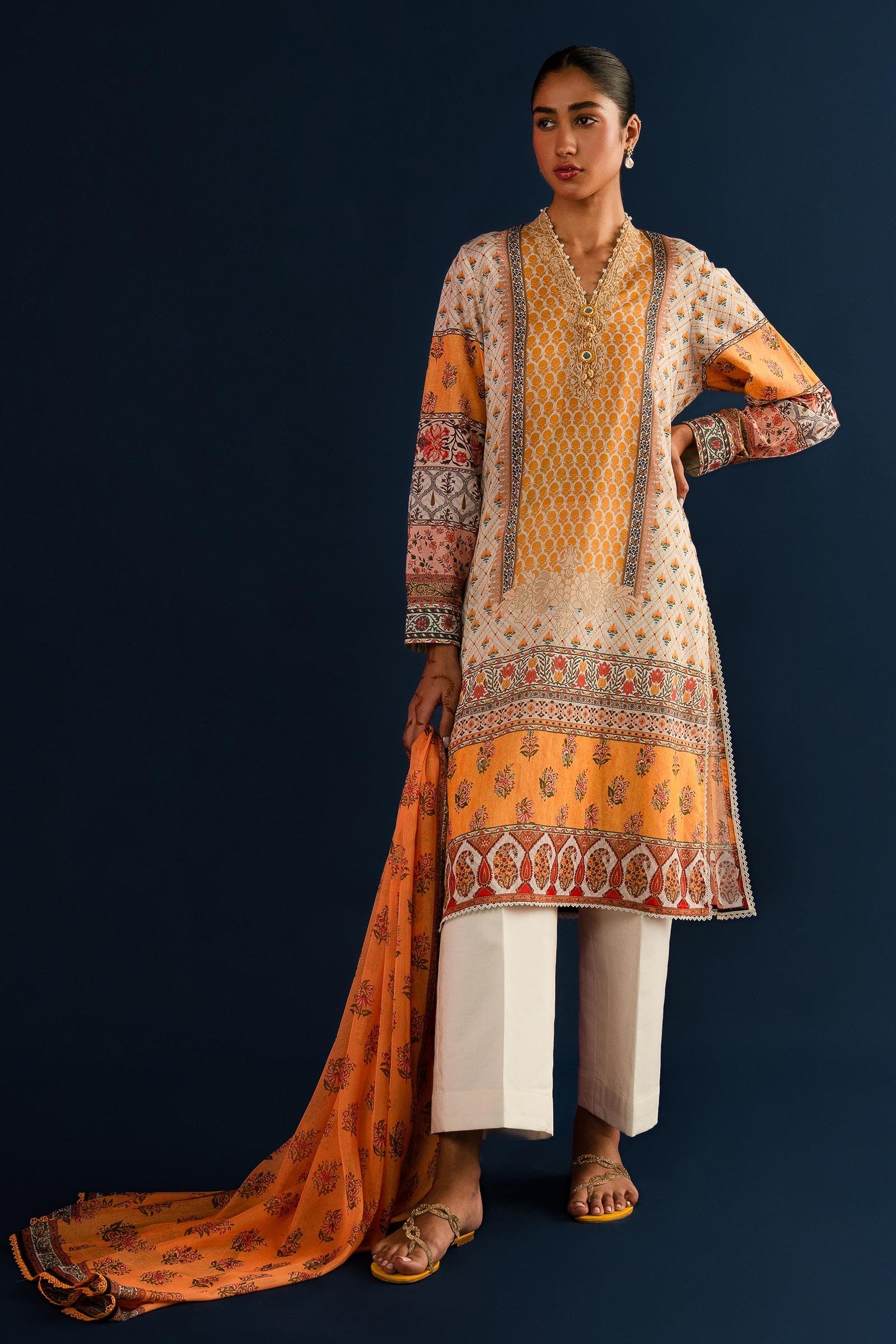 Sana Safinaz Luxury Mahay Collection - H242-020B-3CK