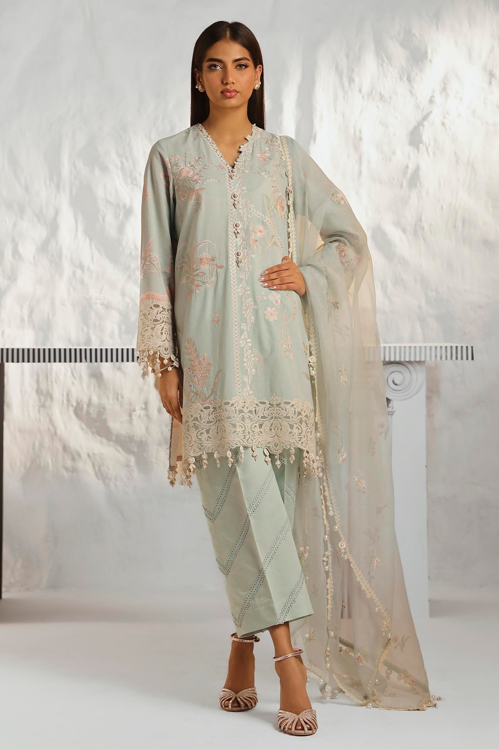 Sana Safinaz Luxury Muzlin Lawn Embroidered - M242-018A-CV