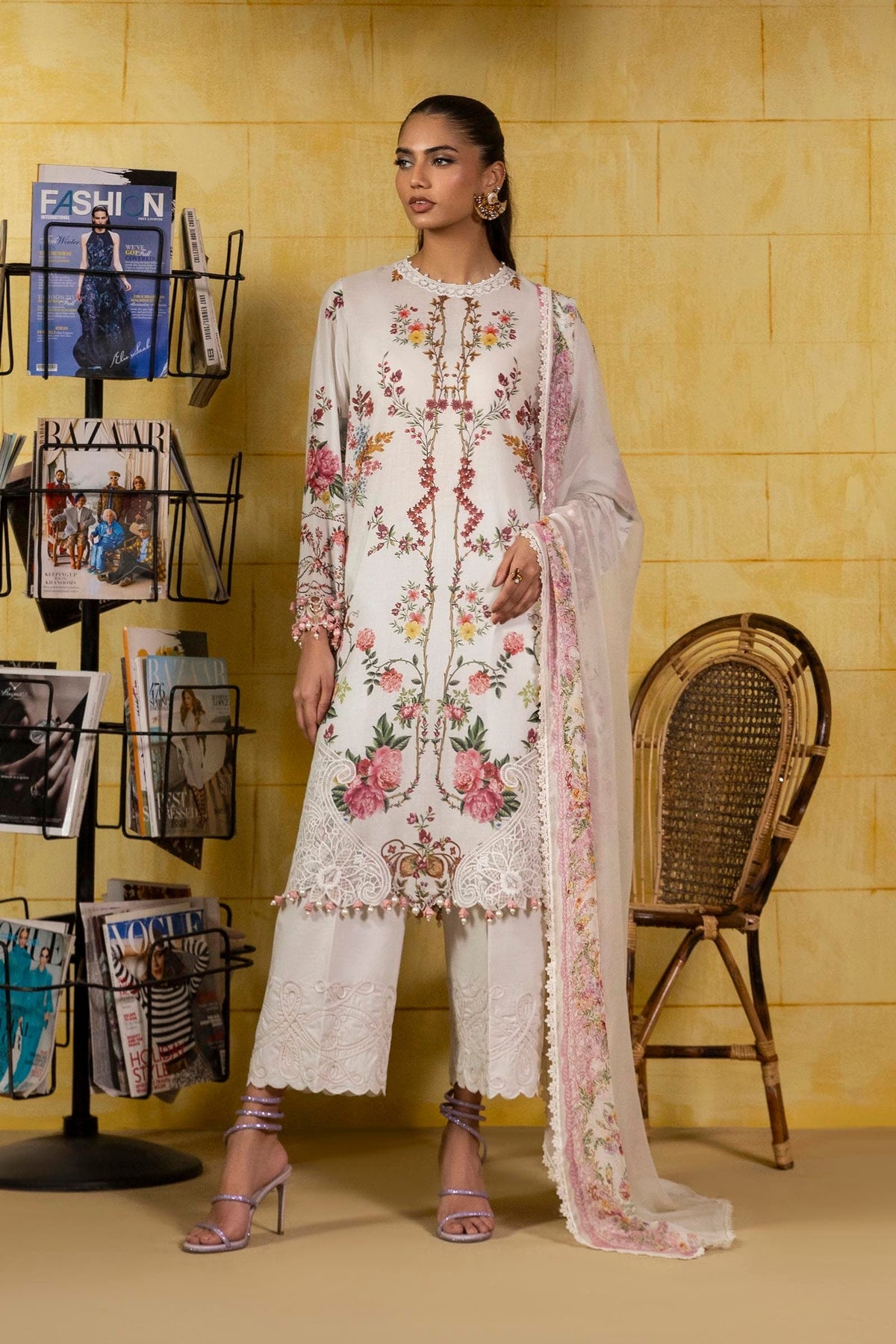 Sana Safinaz Luxury Muzlin Embroidered Lawn – M251-0026A-3CS