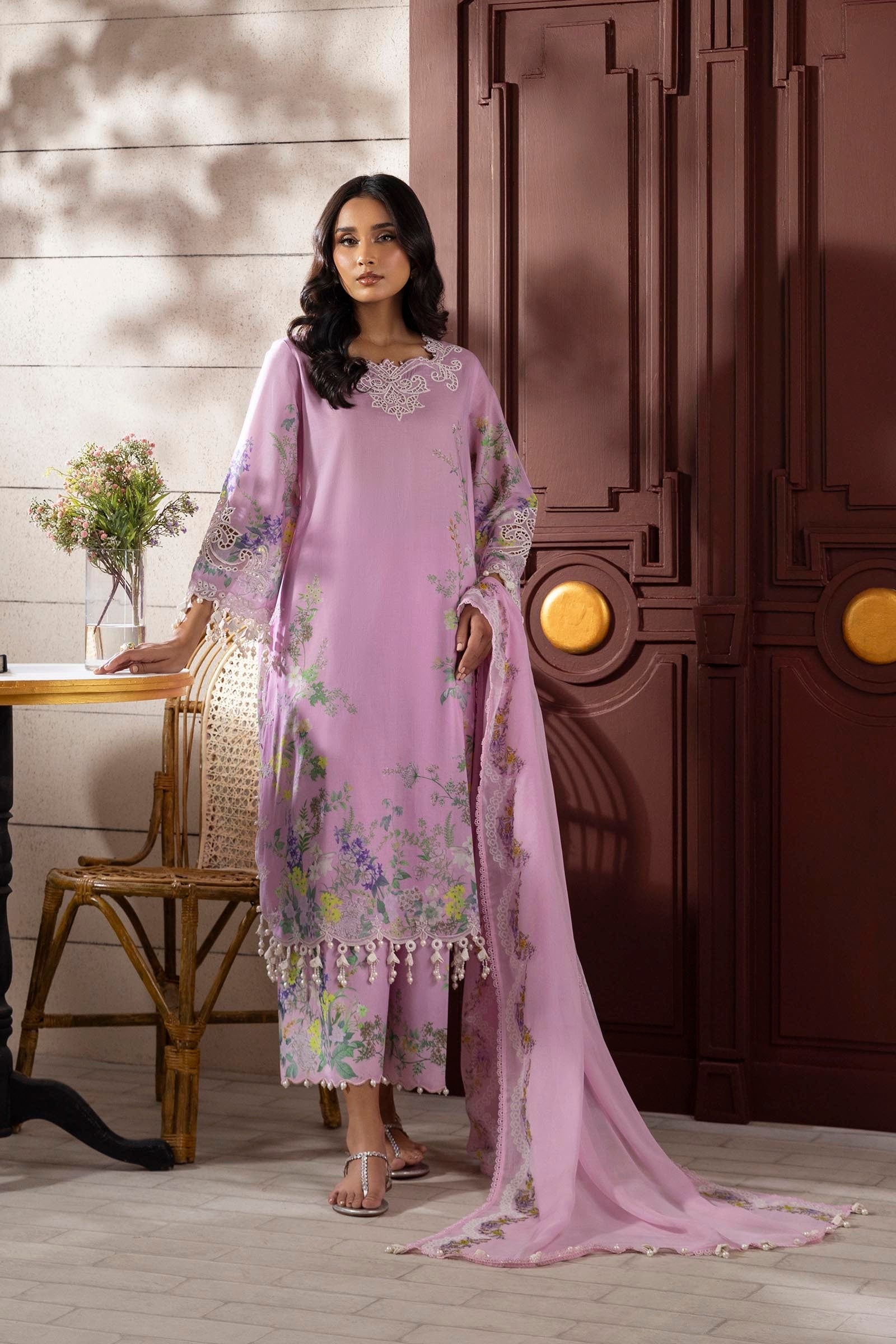 Sana Safinaz Luxury Muzlin Embroidered Lawn – M251-030B-3CS