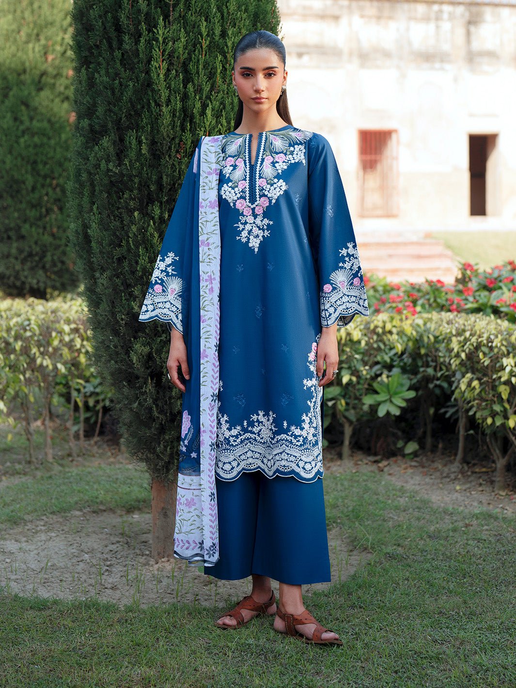 Deyar - Rumi Luxury Unstitched Embroidered Lawn 3 Piece Suit - Mahveen – Summer Collection