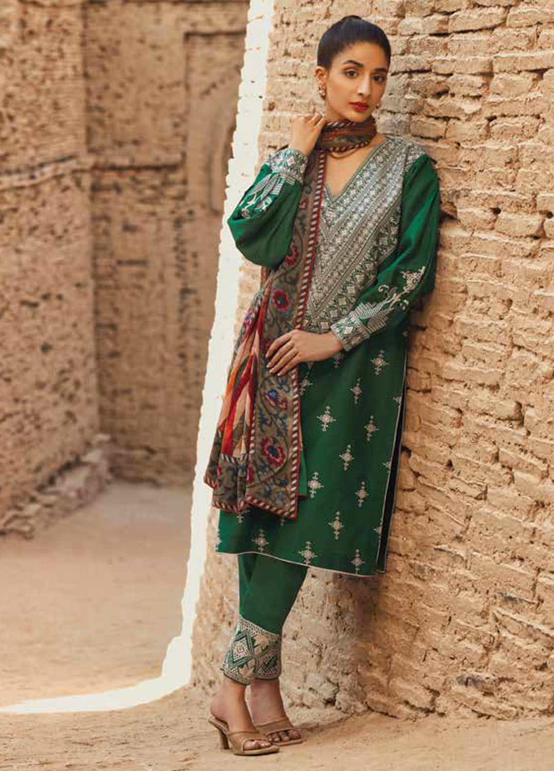 Mizaj By Tena Durrani Embroidered Dobby Suits Unstitched 3 Piece TD21M-2 24 Ming