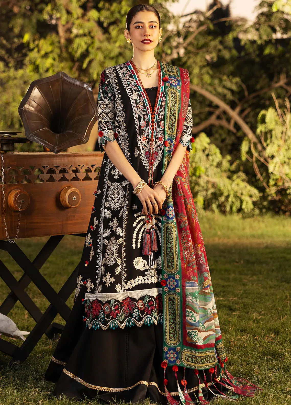 Sadaf Fawad Khan Embroidered Lawn Suits Unstitched 3 Piece SDF25S D-2A Palm Island - Summer Collection