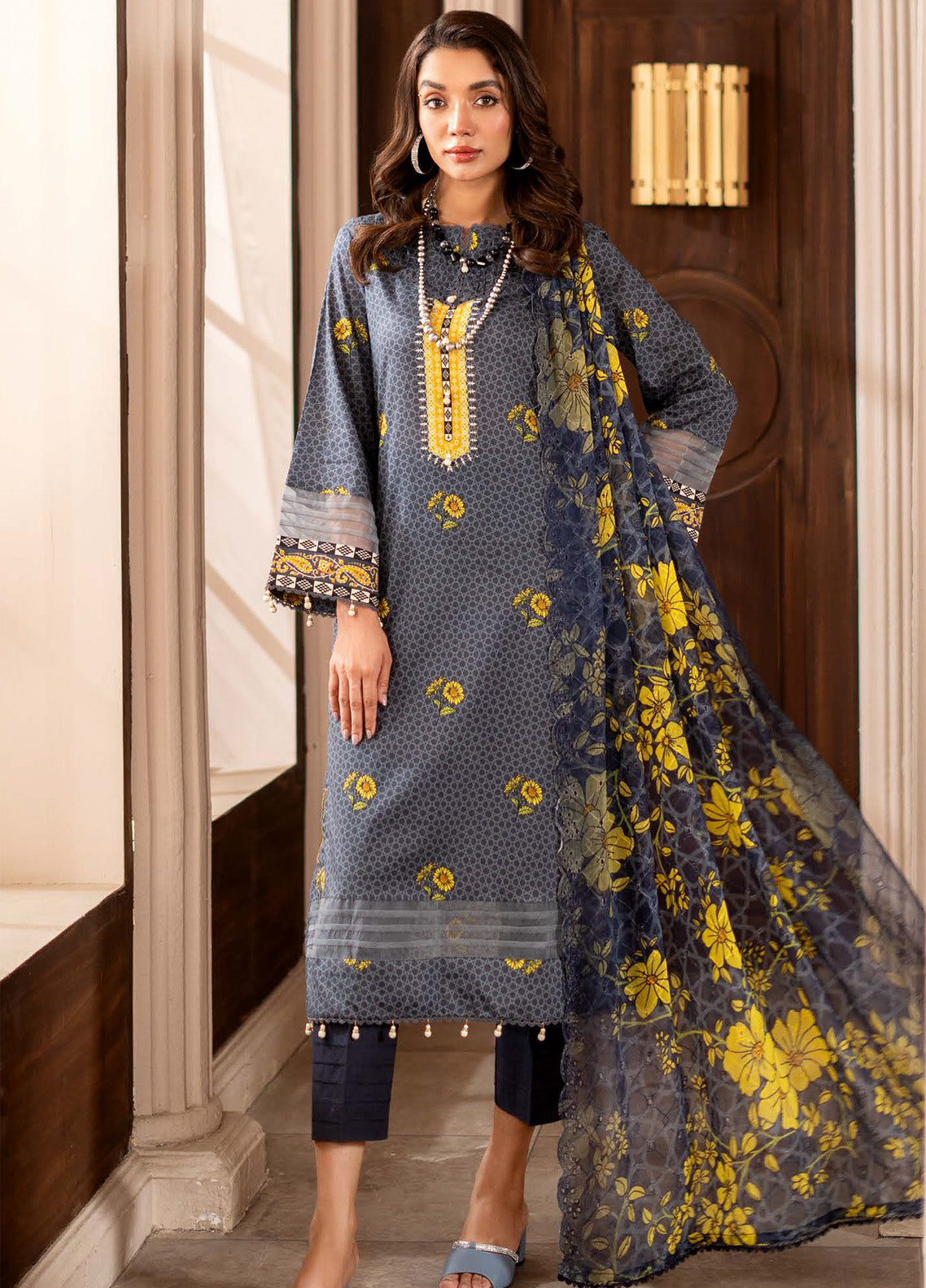 Al-Zohaib Sunshine Bloom Schiffli Embroidered Lawn Suits with Embroidered Chikankari Schiffli Dupatta Unstitched 3 Piece AZS25SB S-02 - Summer Collection