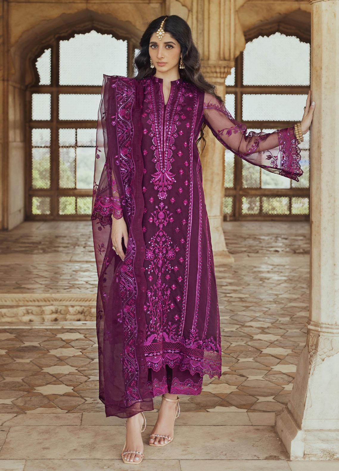 Zainab Chottani - Tahra Luxury Formals - D-10 Mah Bano