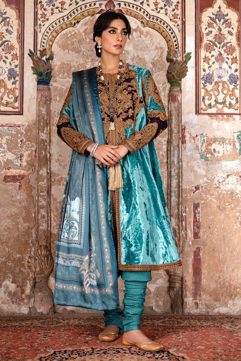 Sana Safinaz Luxury Winter Collection - 05